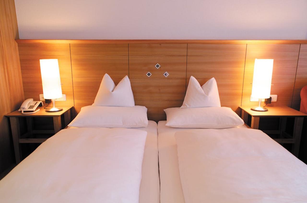 Hotel Walserberg Warth  Pokoj fotografie